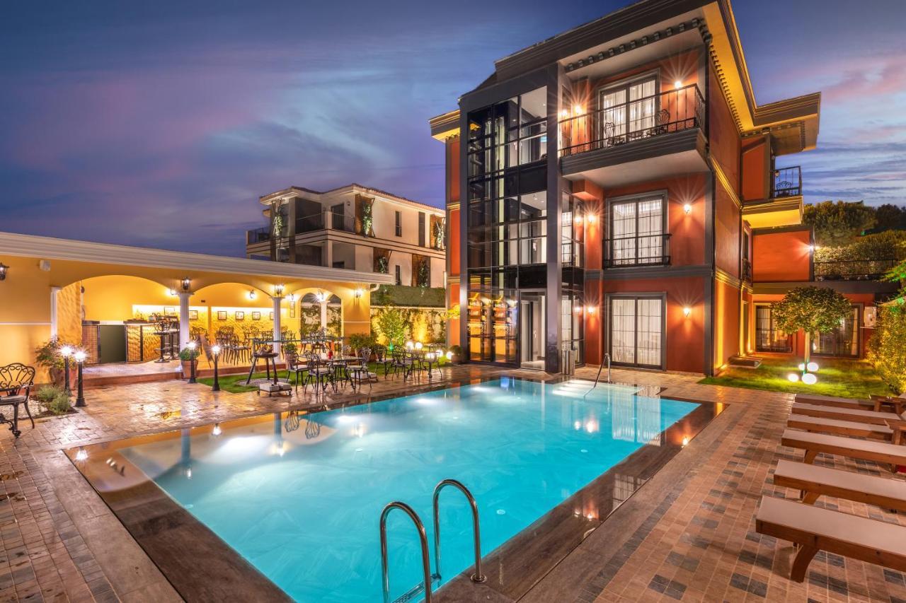 Motif Hotel Çeşme Exteriér fotografie