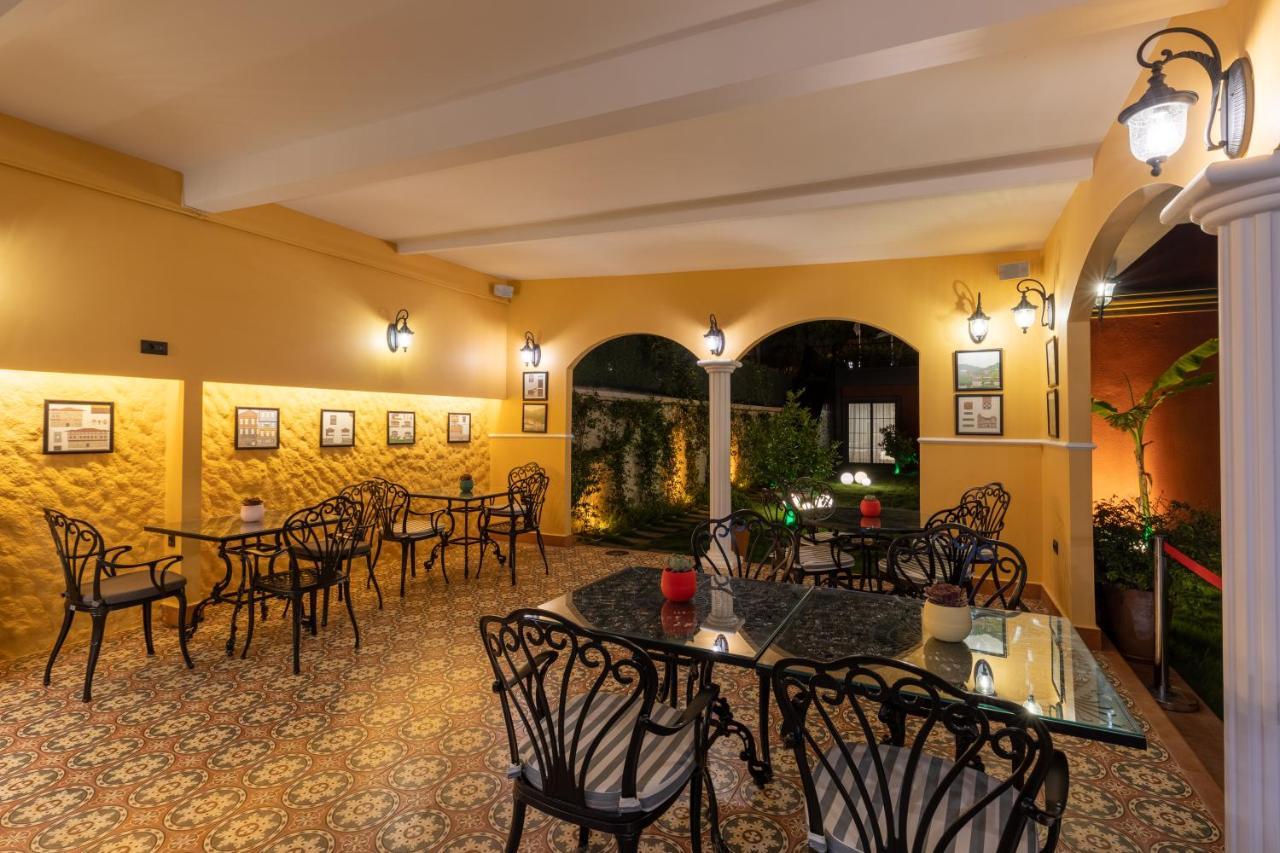 Motif Hotel Çeşme Exteriér fotografie